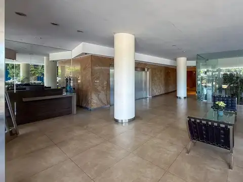 Av Del Libertador 7700, Piso 2