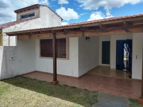 calle 3 entre 61 y 62 6100