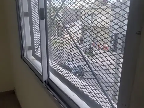 Monoambiente sin expensas. Con servicios incluidos