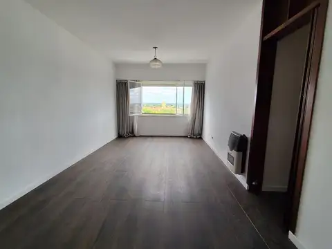 Departamento 4 amb.! Impecable, apto crédito listo para mudarte!