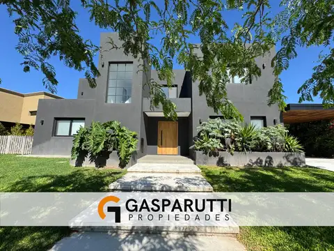 Casa 5 ambientes con 3 baños