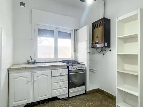 Depto Tipo Casa 3 ambientes con 1 baño