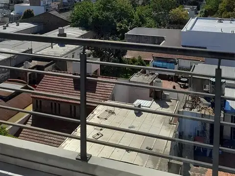 Departamento en Alquiler en Monte Castro, $ 1.250.000