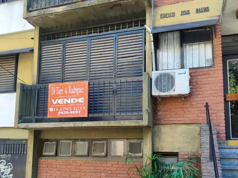 Departamento planta baja en excelente ubicación - Ciudad Jardín