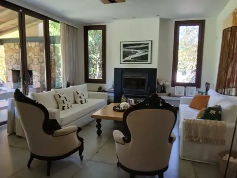 Casa en Alquiler Temporal de 4 dormitorios