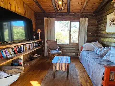 Casa 8 ambientes con 4 baños