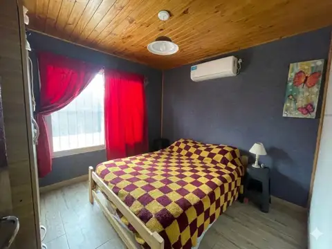 Casa 6 ambientes con 3 baños