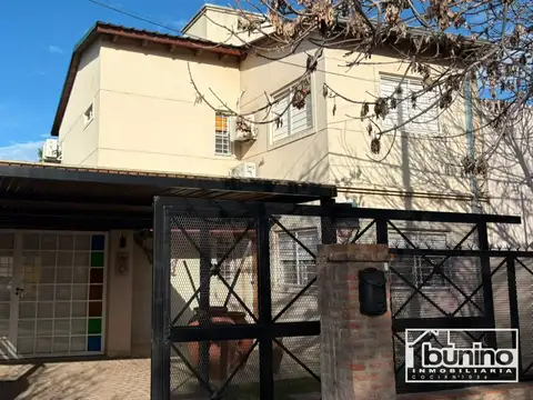 Casa alquiler temporario, 2 habitaciones con piscina - Funes