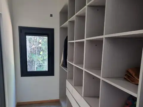 Alquiler permanente casa 3 dorm en Chapelco Golf