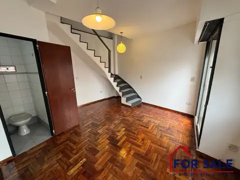 Depto Tipo Casa en Alquiler de 1 dormitorio