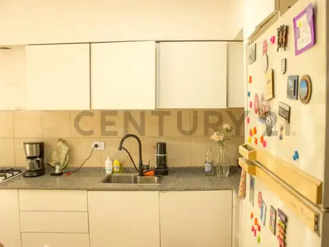 Departamento 4 ambientes con 2 baños