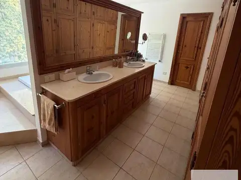 Casa en Alquiler al Noroeste