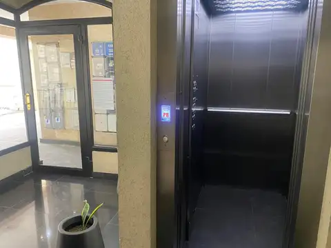 Venta- Cochera en San Fernando
