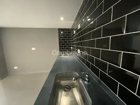 Departamento en Venta en Parque Chacabuco, USD 149.900