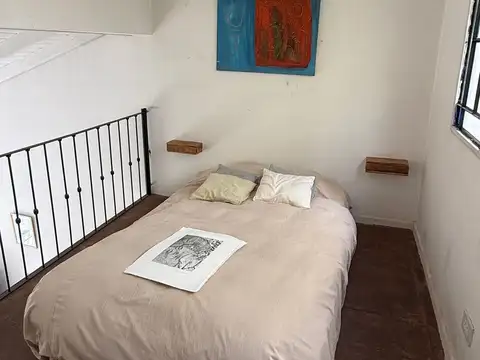 Casa 8 ambientes con 3 baños