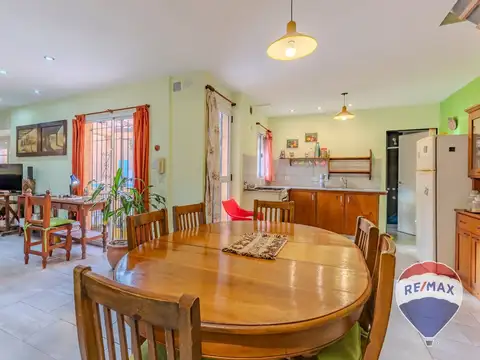 Depto Tipo Casa 3 ambientes con 2 baños