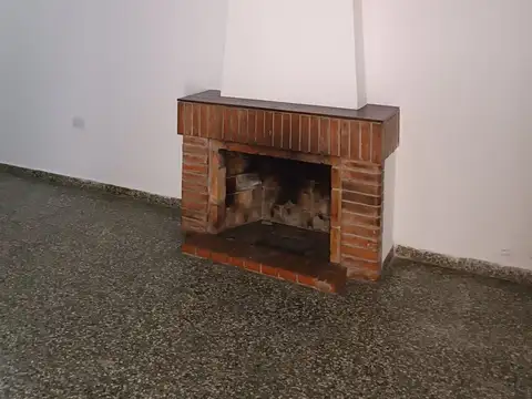 Casa en Venta en Alto Alberdi, USD 110.000