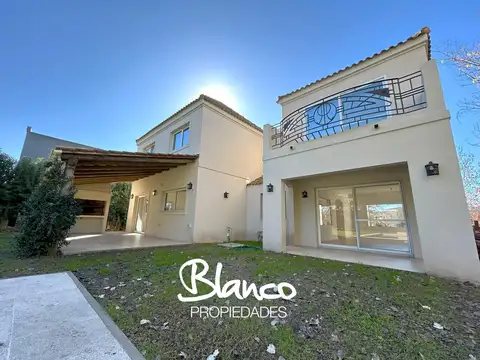 Casa en Alquiler de 4 dormitorios