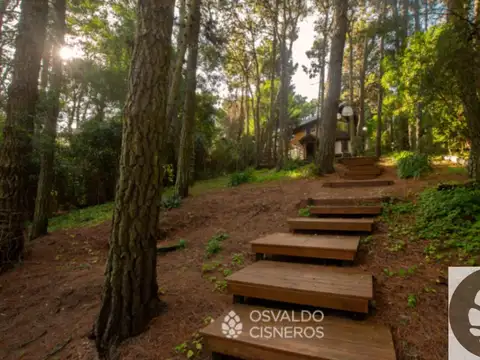 Casa en venta en Mar de las Pampas 100