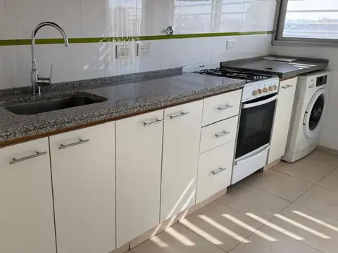 Departamento en Alquiler con 1 cocheras