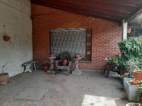Casa en Venta en González Catan, USD 55.000