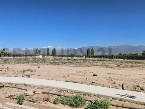 Terreno en Venta de 914,0 m2