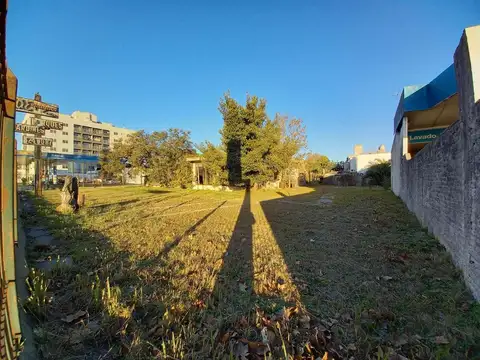 Avenida Rivadavia 22400