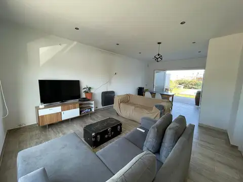 Casa en Venta al Este