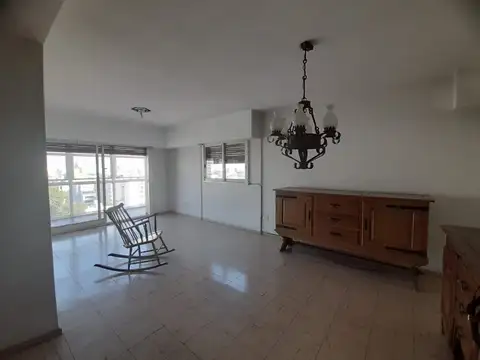 Departamento 5 ambientes con 2 baños