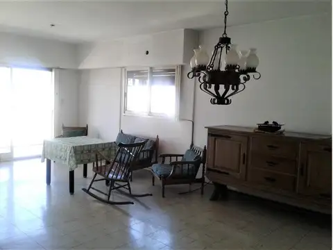 Departamento en Alquiler de 5 ambientes