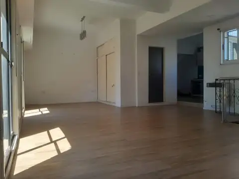 Depto Tipo Casa en Venta de 1 dormitorio
