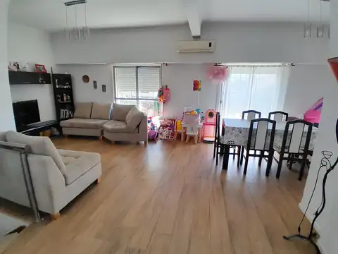 Depto Tipo Casa en Venta de 2 ambientes