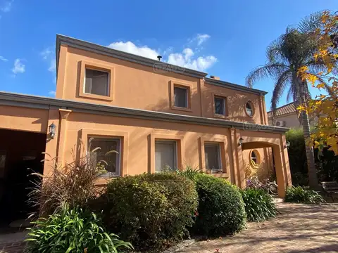 Caamaño Y Ruta 25