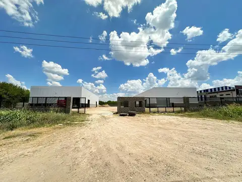 Galpon en Alquiler 20  mts Frente