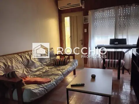 Casa 6 ambientes con 3 baños