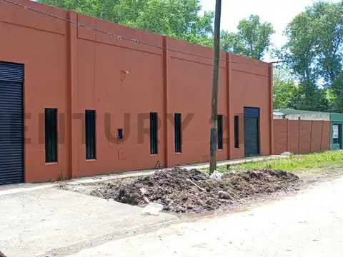 Venta de galpón en terreno de 700m2. La Plata