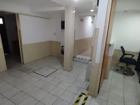 Oficina en Alquiler 42 años