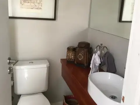 Casa en Venta al Este