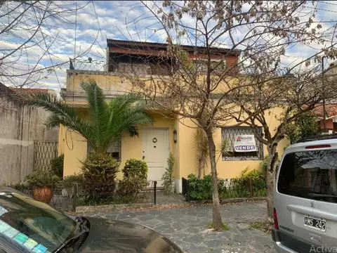 2 casas en conjunto a la venta en Martínez