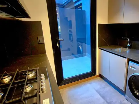 Departamento 6 ambientes con 2 baños