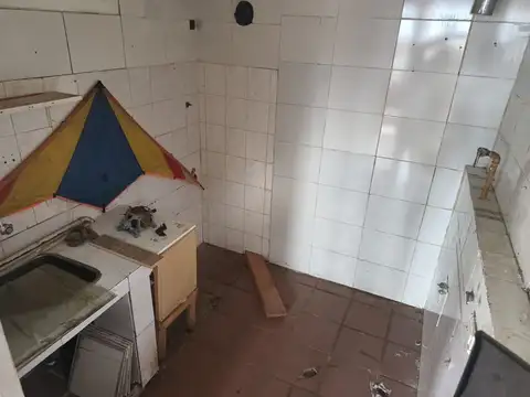 Local en Alquiler 25 años