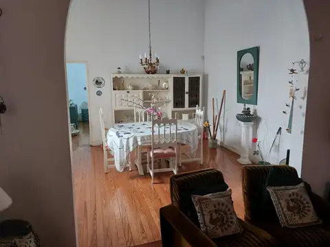 Casa - Venta - Argentina, Lanús - VALPARAISO 492