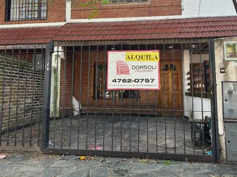 TRIPLEX EN ALQUILER. 