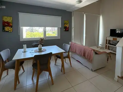 Av. Peron 600, Piso 5