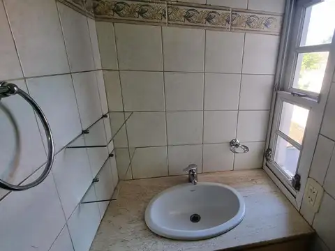 Departamento 4 ambientes con 1 baño