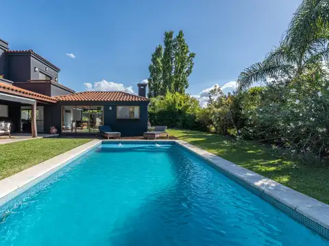 Casa Chalet  en Venta en La Alameda, Nordelta, Tigre