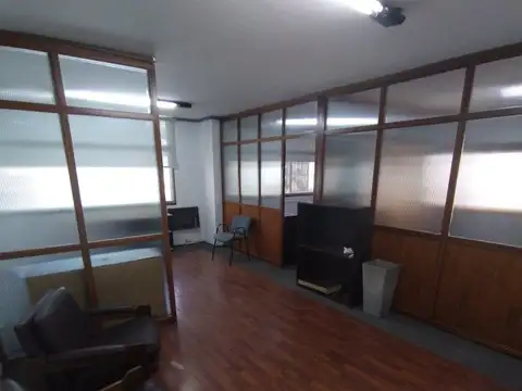 Oficina en Alquiler en Centro, $ 600.000