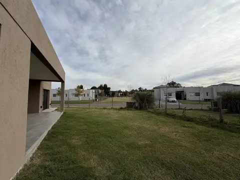 Casa en Alquiler A Estrenar