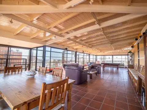 Duplex piso alto en torre con terraza quincho y parrilla 4 dormitorios 3 cocheras fijas Belgrano