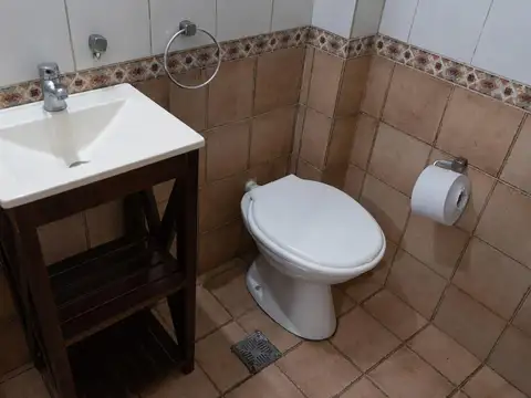 Depto Tipo Casa 3 ambientes con 2 baños